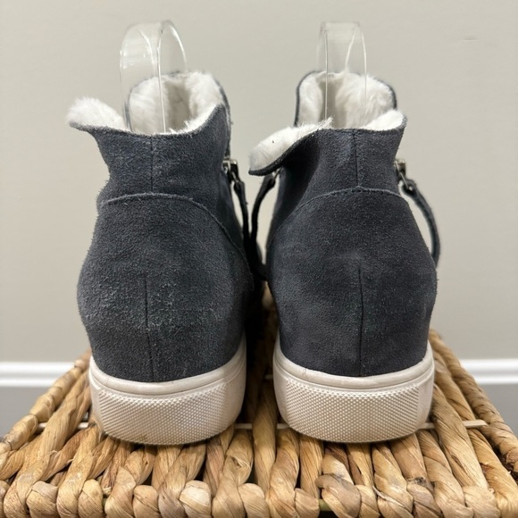 Steve Madden Caliber Gray Leather Faux Fur Lined Wedge Sneaker 9.5 - Picture 4 of 7